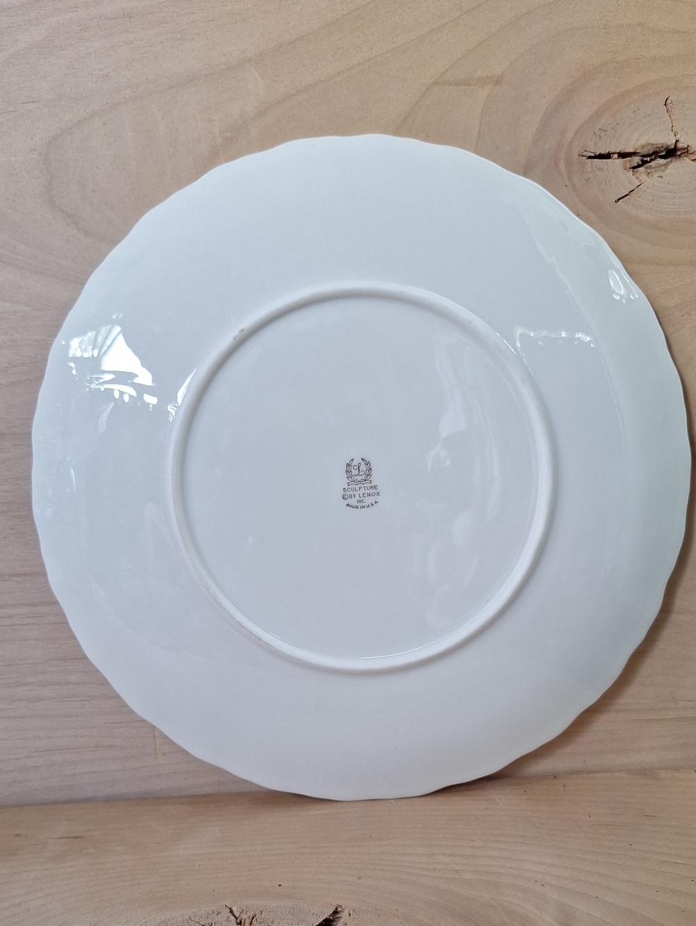 Vintage Lenox USA Sculpture swirl off-white dinner plate swirled rim - Picture 7 of 7